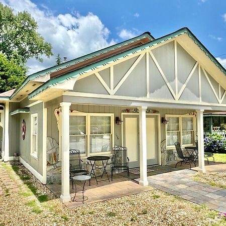 Riverbend Motel & Cabins Helen Exterior foto