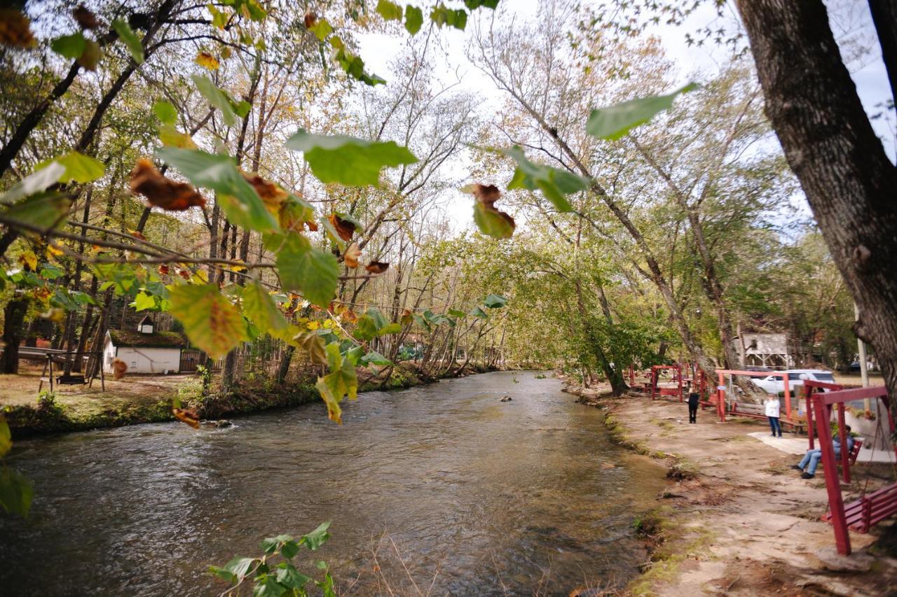 Riverbend Motel & Cabins Helen Exterior foto